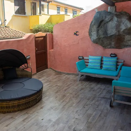 La Casa Di Eolo Rivolta Al Tramonto *