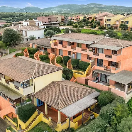 La Casa Di Eolo Rivolta Al Tramonto Porto Pozzo